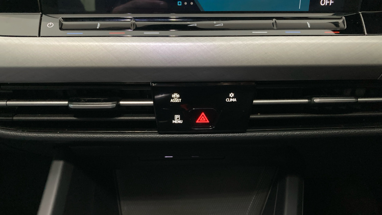 Volkswagen Golf 1.0 TSI Life 5dr Petrol Hatchback